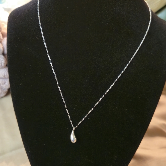 Tiffany & Co. Elsa Peretti Teardrop Necklace 925 Sterling Silver - Picture 2 of 4